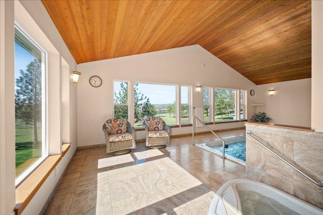 6710 N Prairie Crest Rd, Spokane, WA 99224