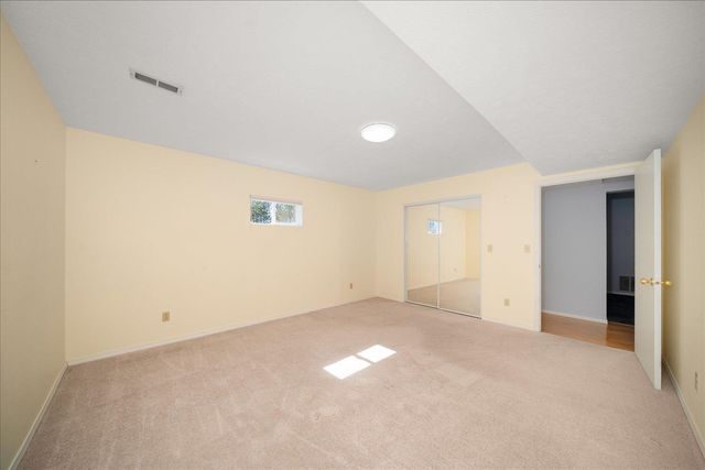 6710 N Prairie Crest Rd, Spokane, WA 99224