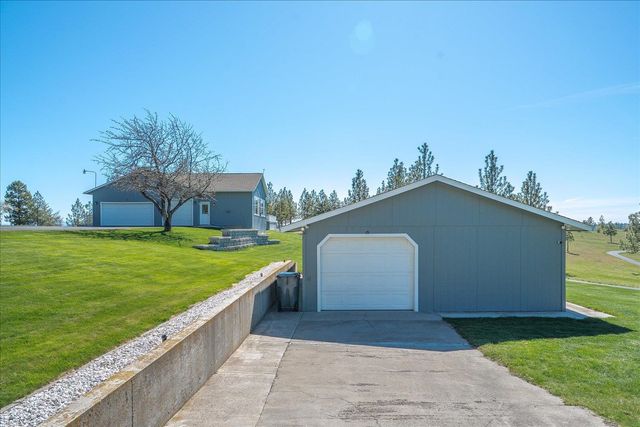 6710 N Prairie Crest Rd, Spokane, WA 99224
