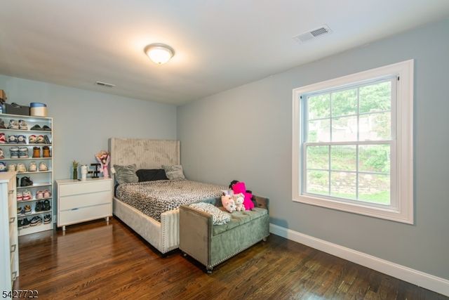 450 Herrick Dr, Rockaway Twp., NJ 07801