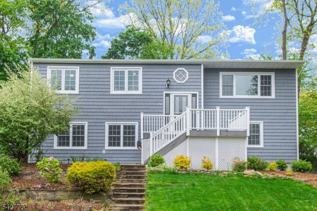 450 Herrick Dr, Rockaway Twp., NJ 07801