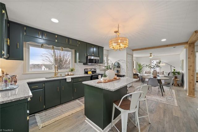 4209 N NC Highway 150, Lexington, NC 27295