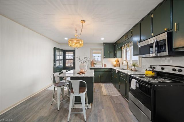 4209 N NC Highway 150, Lexington, NC 27295