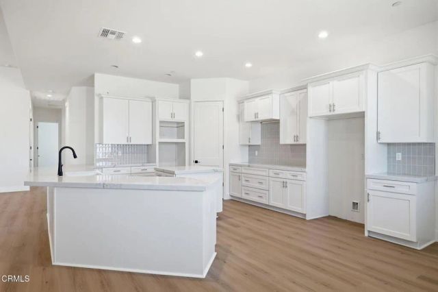 13615 Velma Pearl Way, Bakersfield, CA 93314