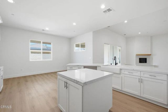 13615 Velma Pearl Way, Bakersfield, CA 93314