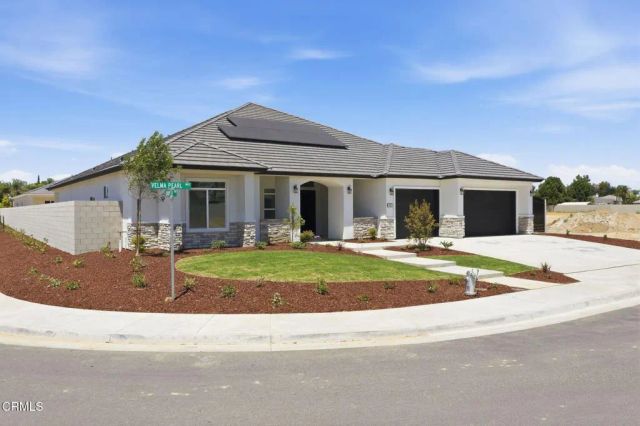 13615 Velma Pearl Way, Bakersfield, CA 93314