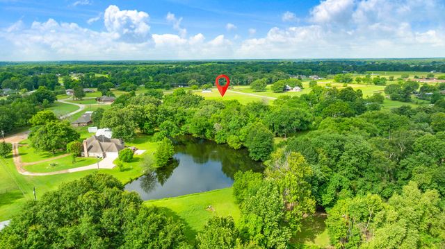 146 County Road 33985, Powderly, TX 75473