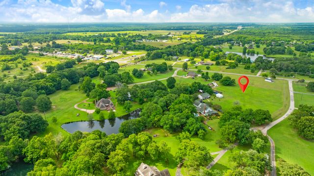 146 County Road 33985, Powderly, TX 75473