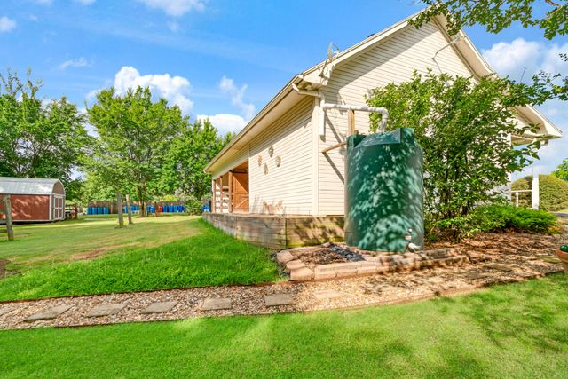146 County Road 33985, Powderly, TX 75473