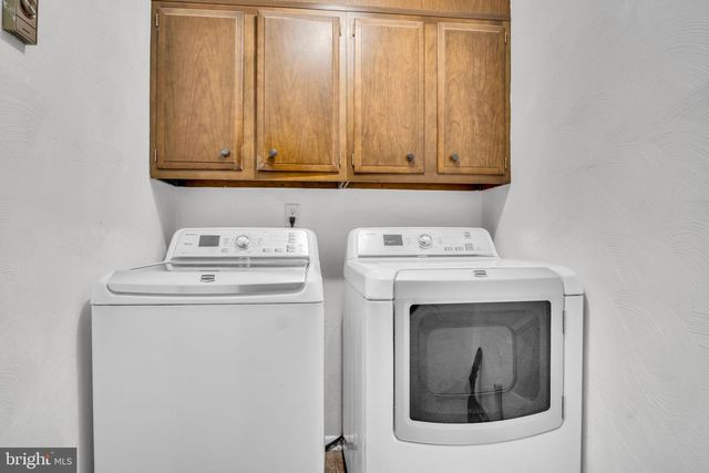 301 CATHERINE ST, Greencastle, PA 17225