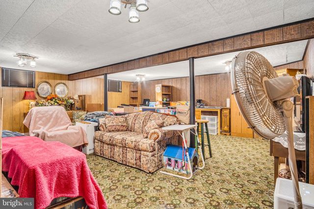 301 CATHERINE ST, Greencastle, PA 17225