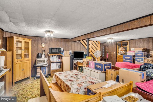 301 CATHERINE ST, Greencastle, PA 17225