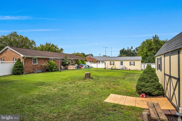 301 CATHERINE ST, Greencastle, PA 17225