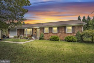 301 CATHERINE ST, Greencastle, PA 17225