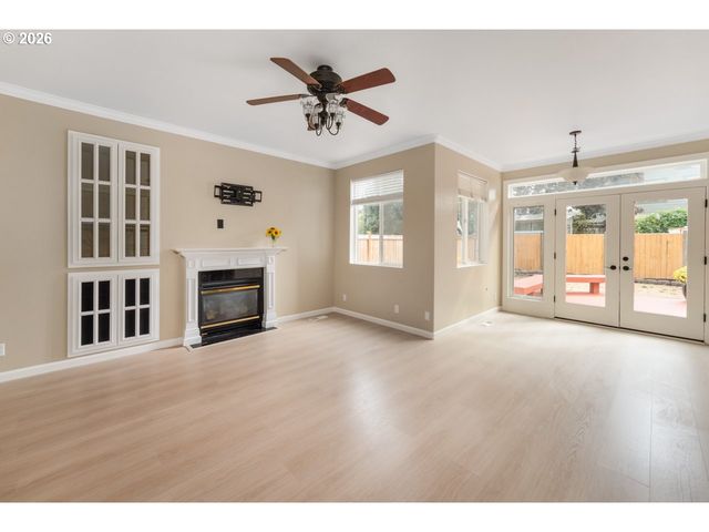 1871 HEITZMAN Way, Eugene, OR 97402