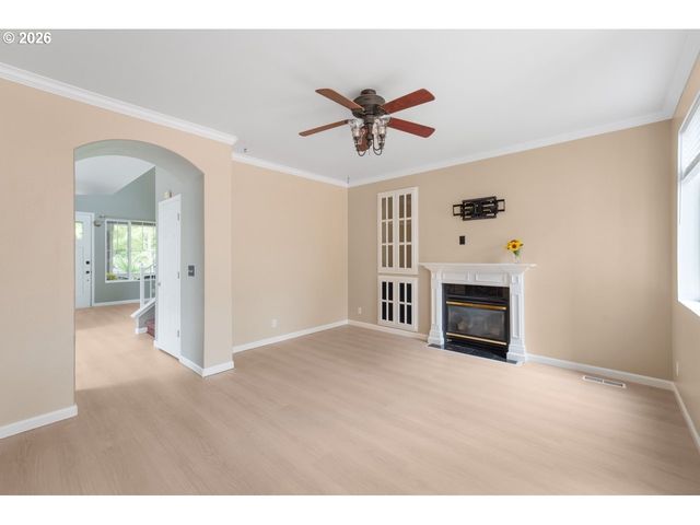 1871 HEITZMAN Way, Eugene, OR 97402