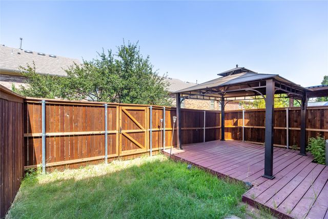 2625 Jackson Drive, Lewisville, TX 75067