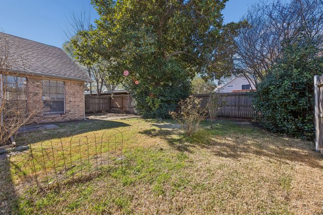 6504 Chicory Court R, Dallas, TX 75214