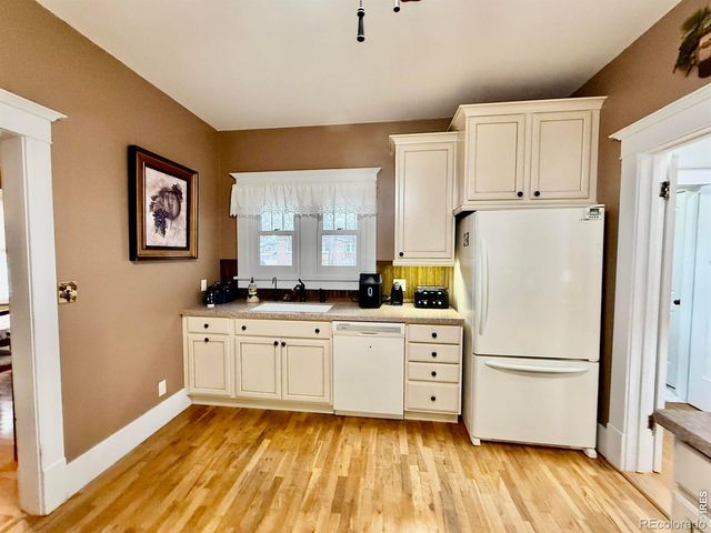 324 S Bowman Avenue, Holyoke, CO 80734