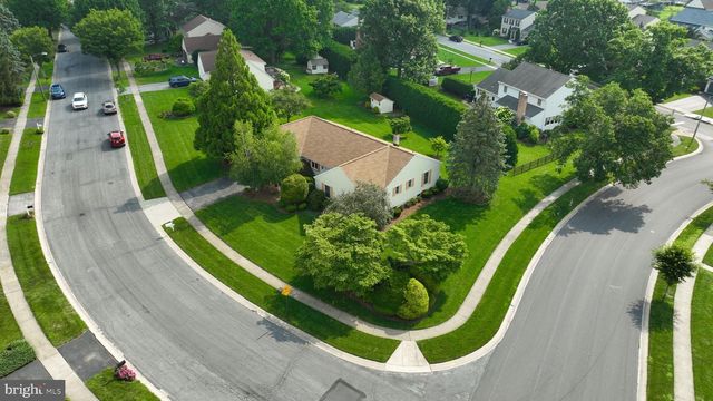 47 BUCKINGHAM DR, Reading, PA 19610
