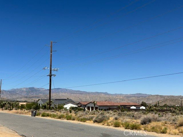 58225 San Andreas Road, Yucca Valley, CA 92284
