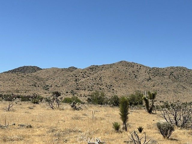 58225 San Andreas Road, Yucca Valley, CA 92284