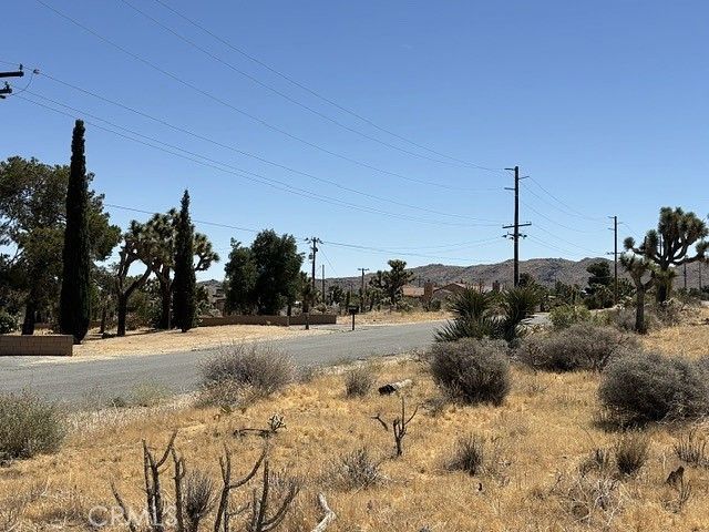 58225 San Andreas Road, Yucca Valley, CA 92284