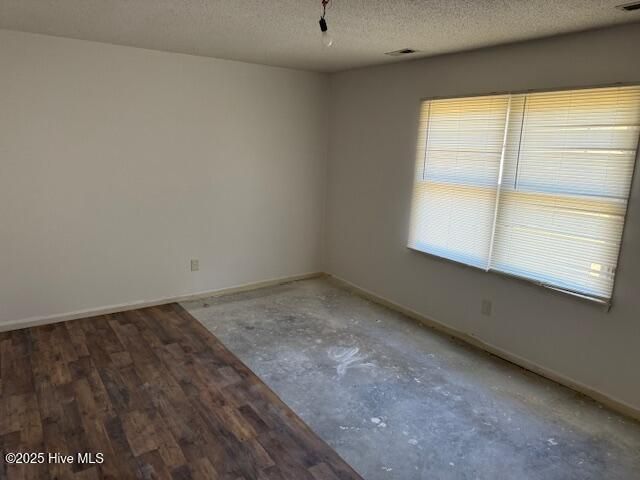 20 Chattawka Drive, Havelock, NC 28532