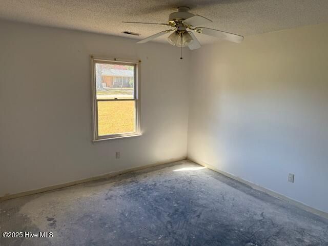 20 Chattawka Drive, Havelock, NC 28532