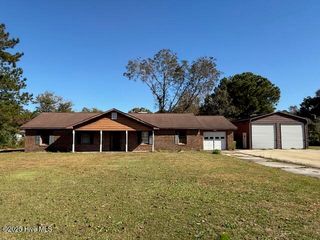 20 Chattawka Drive, Havelock, NC 28532