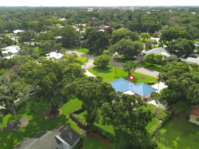 2301 Avalon Avenue, Vero Beach, FL 32960