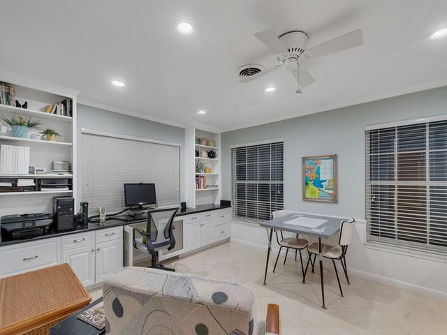 2301 Avalon Avenue, Vero Beach, FL 32960