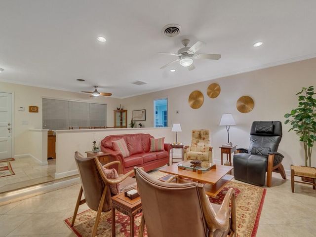 2301 Avalon Avenue, Vero Beach, FL 32960