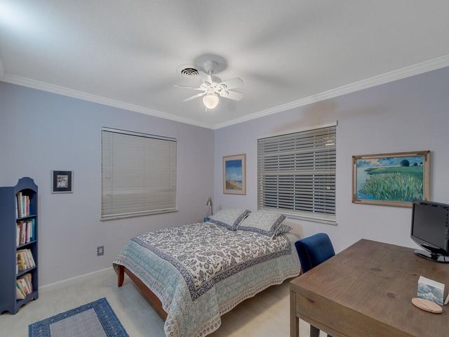 2301 Avalon Avenue, Vero Beach, FL 32960