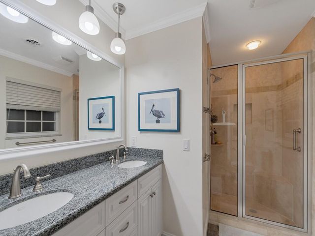 2301 Avalon Avenue, Vero Beach, FL 32960