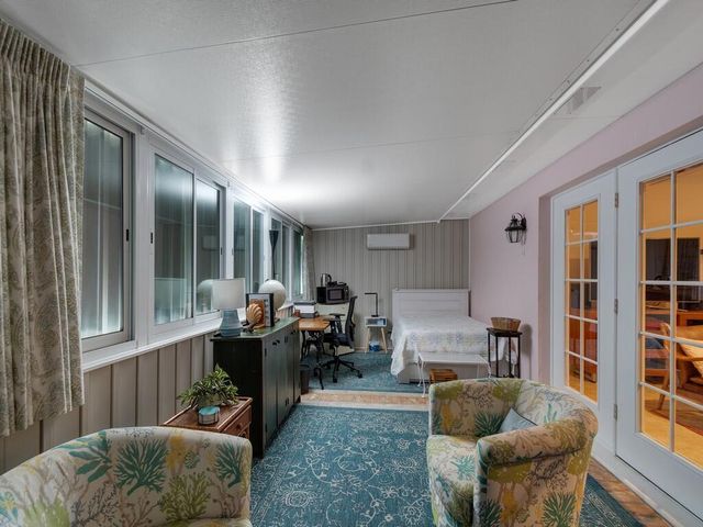 2301 Avalon Avenue, Vero Beach, FL 32960