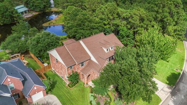 67 N Pentenwell Circle, Spring, TX 77382
