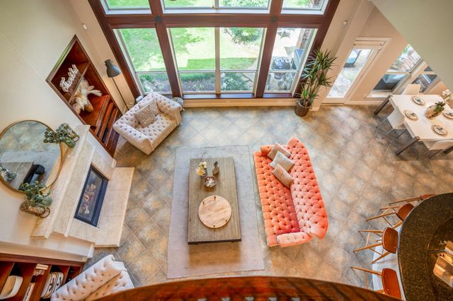 67 N Pentenwell Circle, Spring, TX 77382