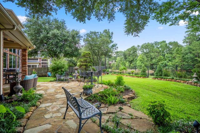 67 N Pentenwell Circle, Spring, TX 77382