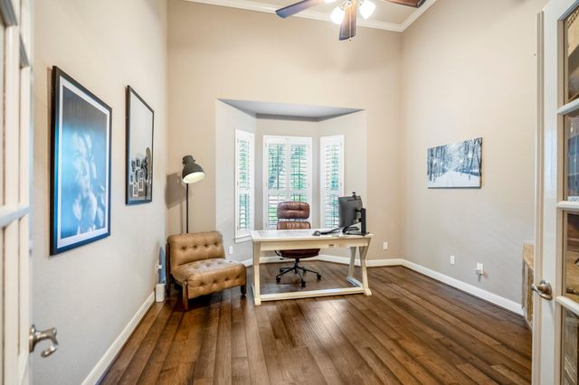 67 N Pentenwell Circle, Spring, TX 77382