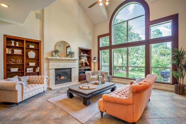 67 N Pentenwell Circle, Spring, TX 77382