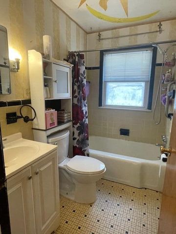 11322 Kinloch Avenue, Redford, MI 48239