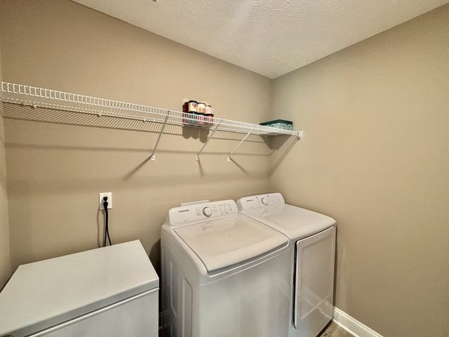 2010 Haystack Ct, Christiana, TN 37037