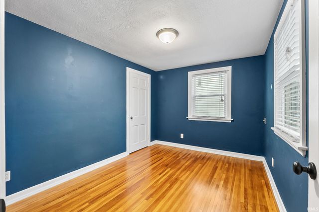 220 W Fleming Avenue, Fort Wayne, IN 46807