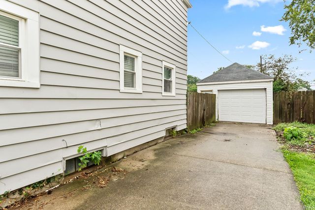 220 W Fleming Avenue, Fort Wayne, IN 46807