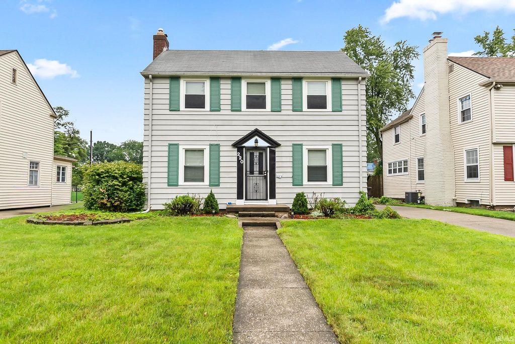 220 W Fleming Avenue, Fort Wayne, IN 46807