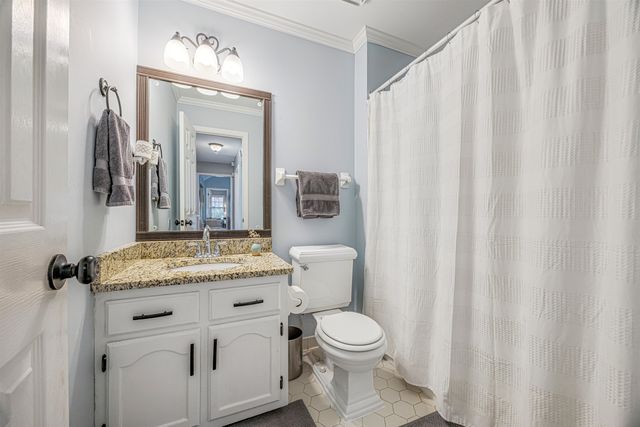 6356 EASTBRIER DR, Bartlett, TN 38135