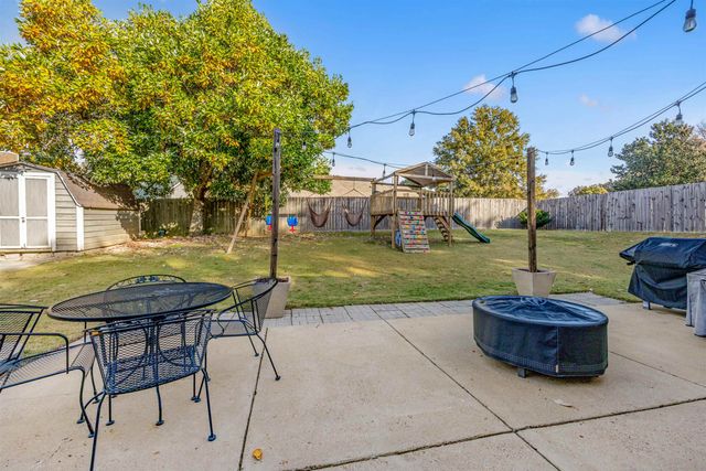 6356 EASTBRIER DR, Bartlett, TN 38135