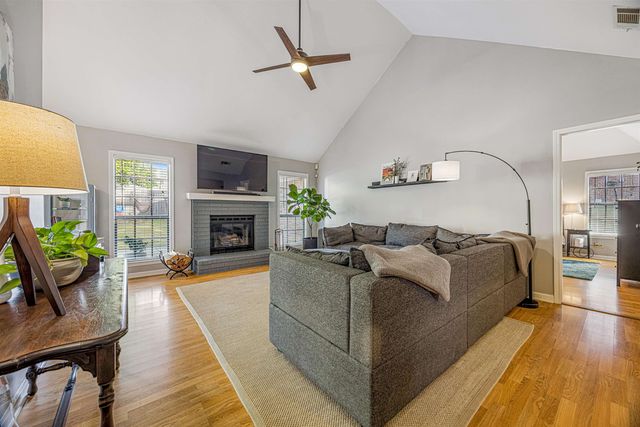 6356 EASTBRIER DR, Bartlett, TN 38135