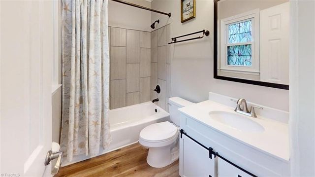 2527 Mount Salem Road, Pfafftown, NC 27040